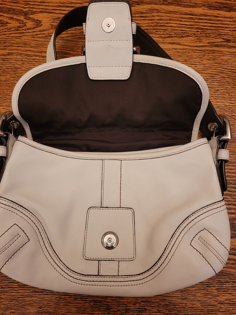 Vintage Coach Soho Cream Leather Shoulder Bag Y2K Buckle Straps Silver Hardware - Picture 9 of 12